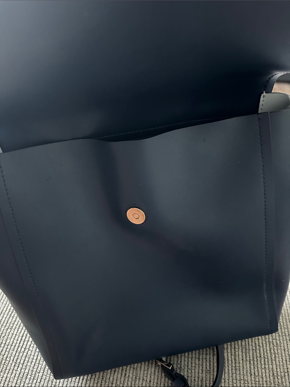 kate spade navy blue leather backpack - Picture 11 of 12